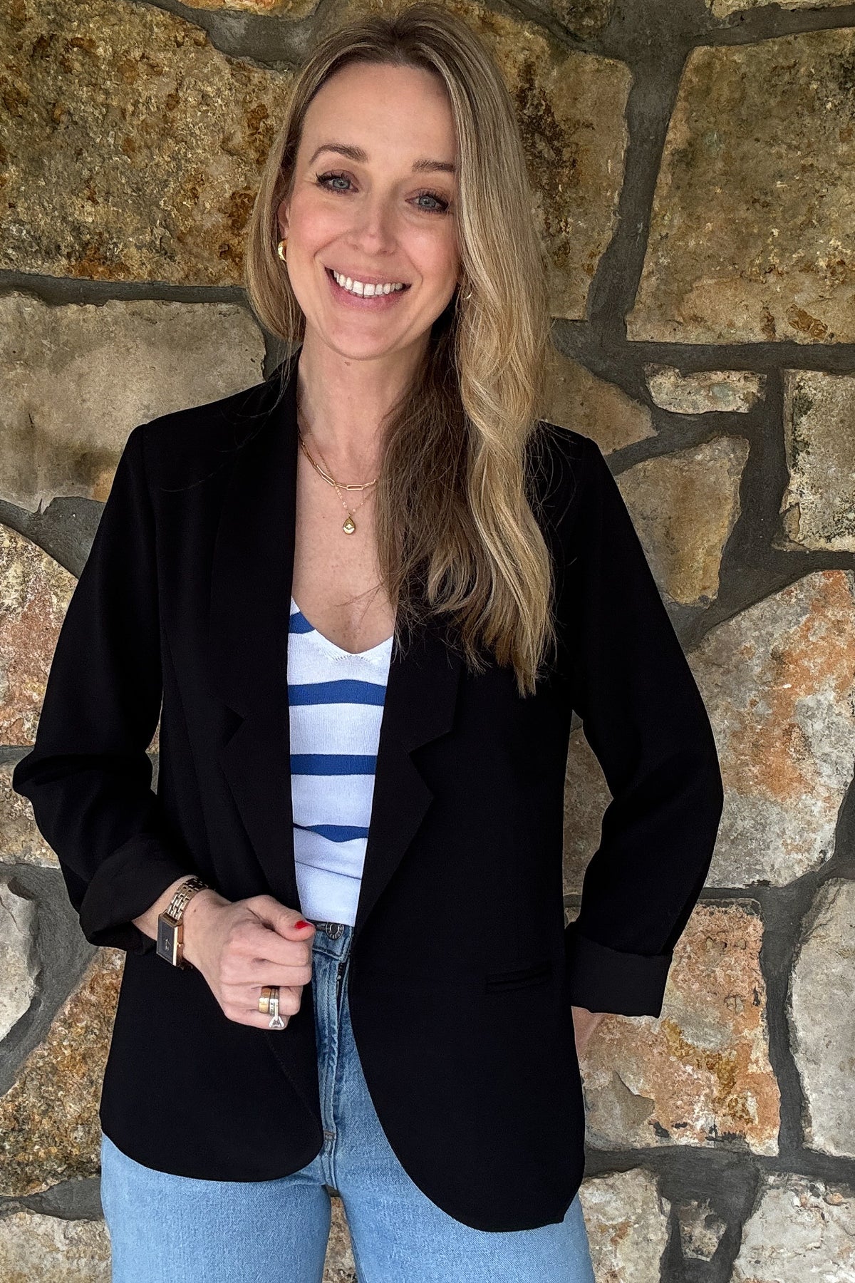 Elevate your wardrobe with our essential black blazer. Designed for effortless style, this piece features a sleek, open-front silhouette that’s easy to wear and endlessly versatile. The clean lines give it a modern, polished look, while the fully lined interior ensures comfort all day long.