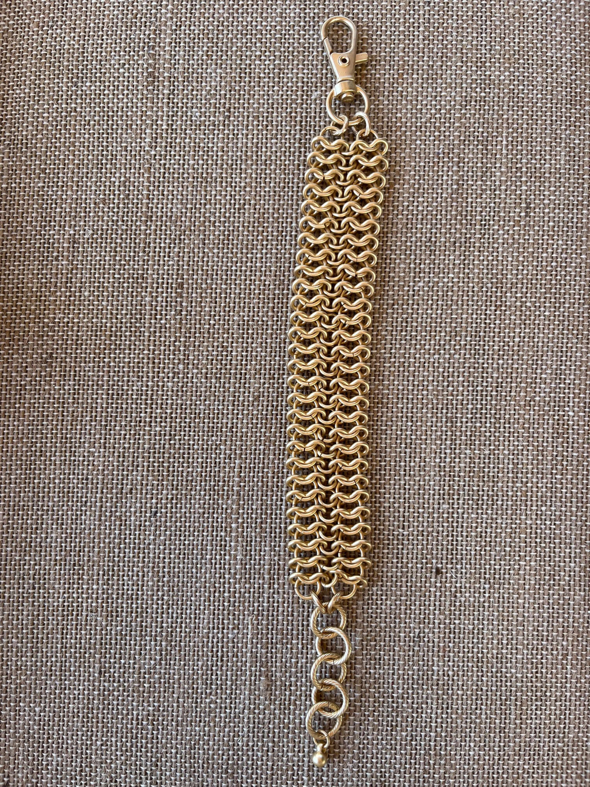 matte chain bracelet with adjustable links