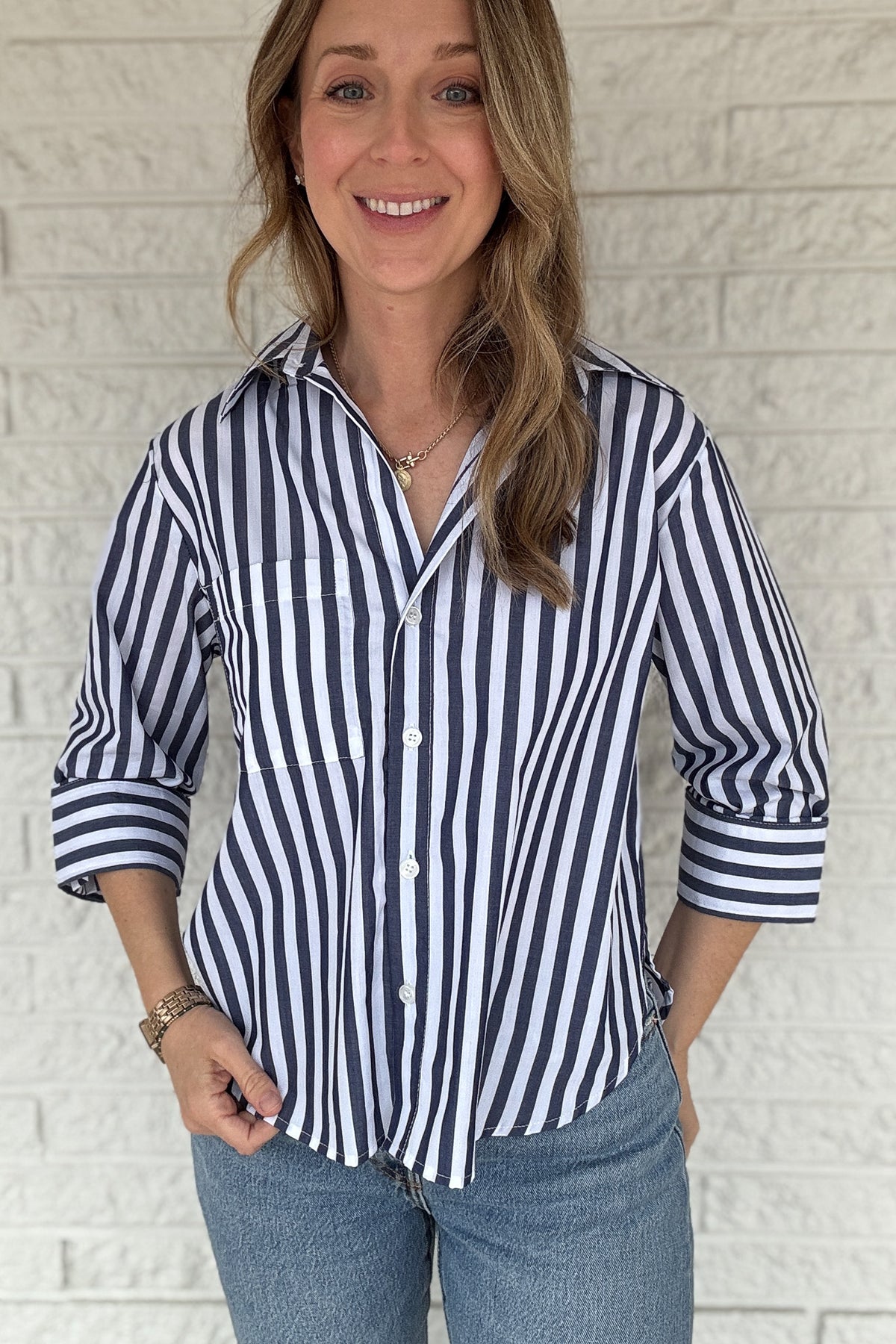 shops in blanco texas, boutique in blanco texas, quality clothing, women's fashion in blanco texas, 100% cotton blue striped shirt