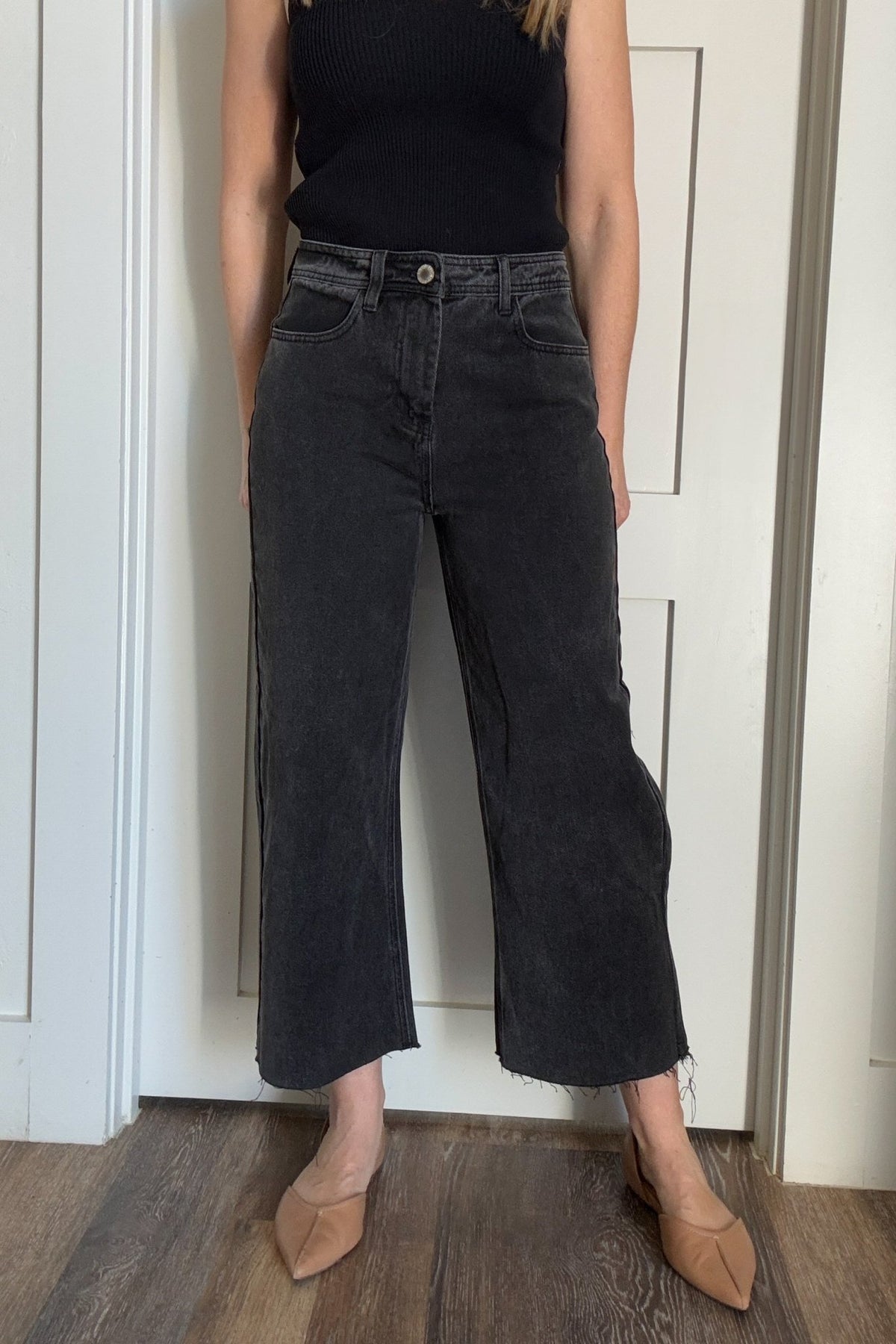 Black Crop Wide Leg Jeans with Raw Hem - Cotton & Cashmere