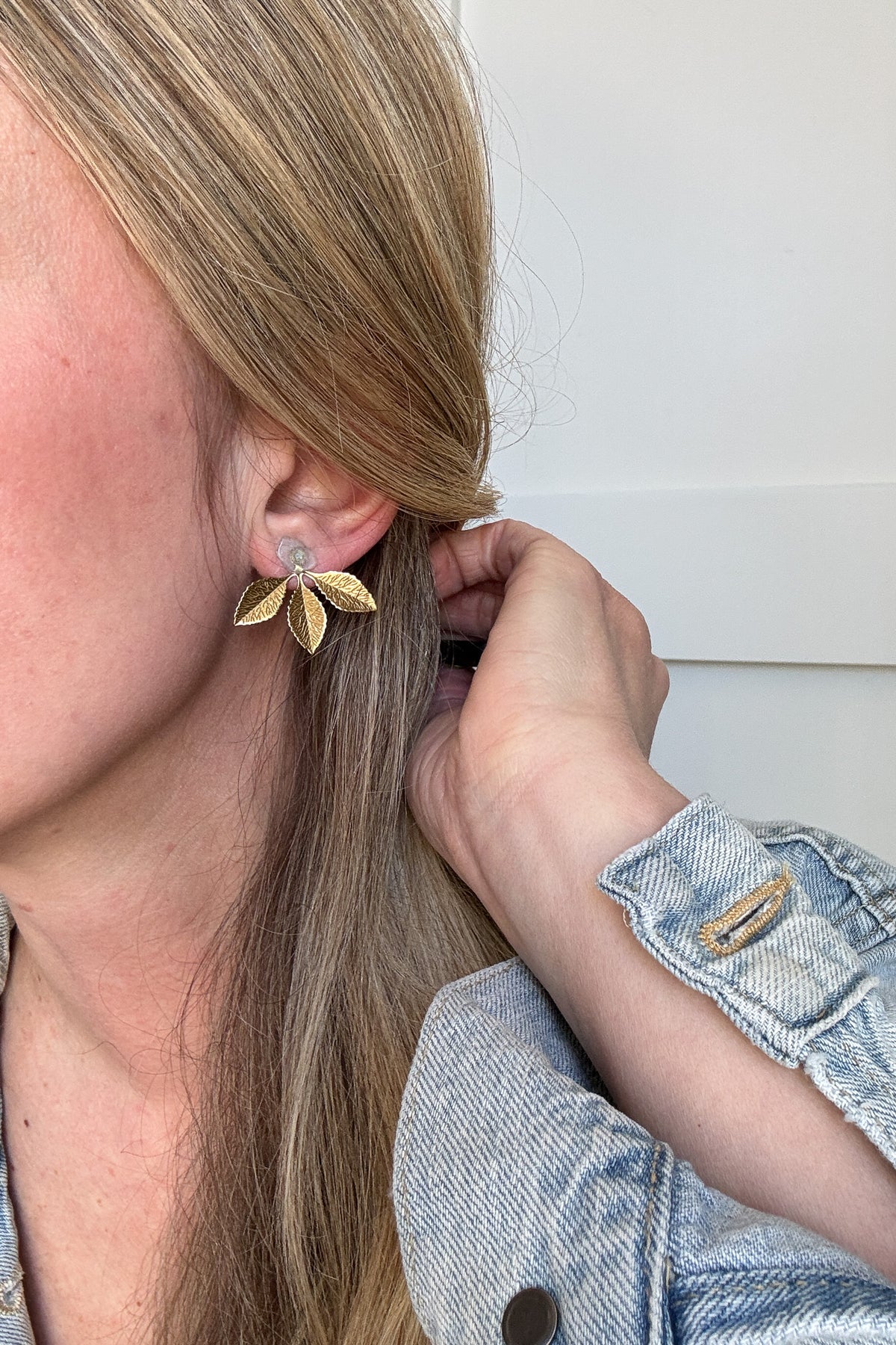 Who doesn't love a 2 for 1? Wear these little gems as stone studs or layered together with the botanical plant charm. Botanical plant charm can be worn in front of or behind your earlobe.