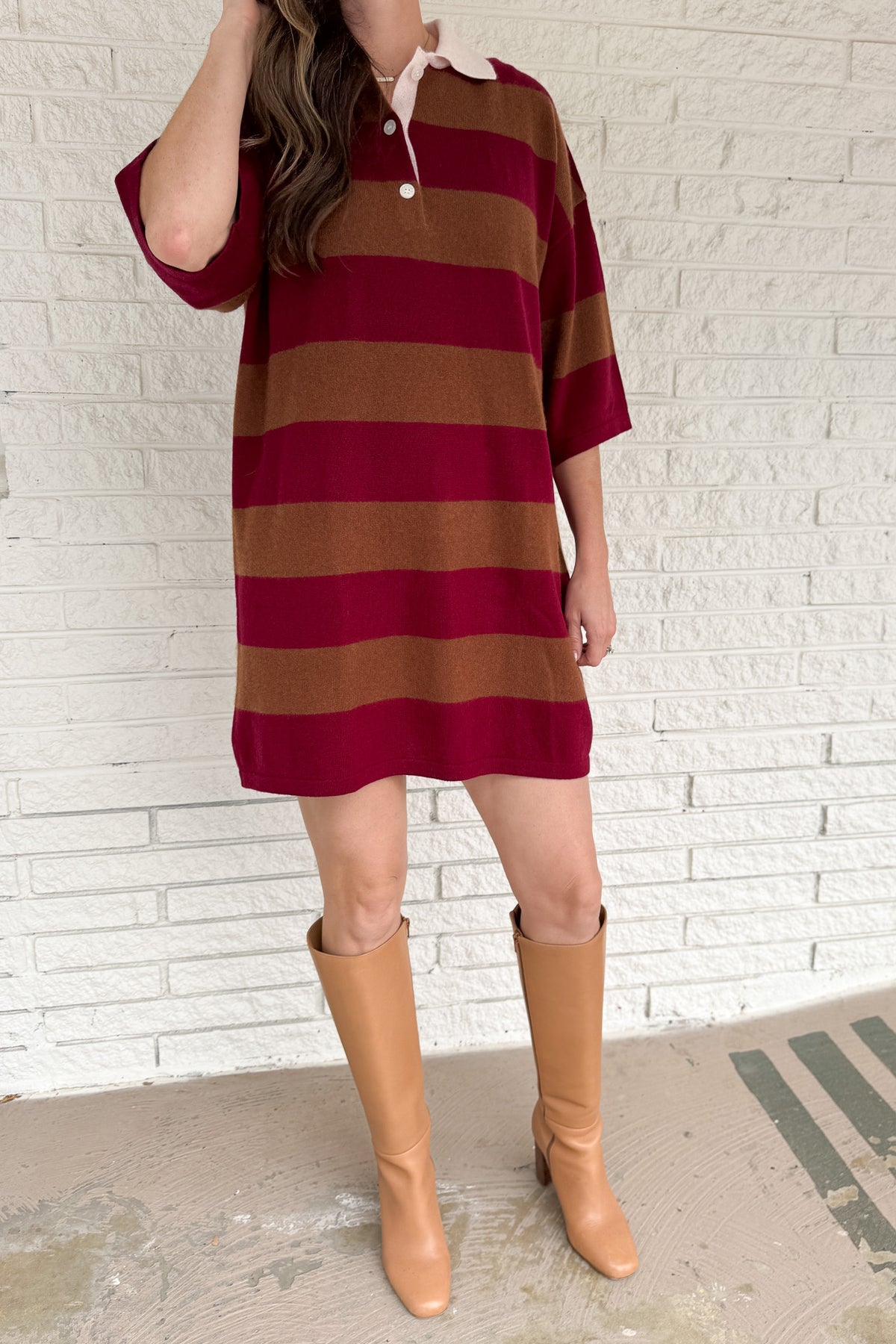A relaxed spin on the rugby look. This 100% cashmere dress delivers effortless style with bold stripes and a soft contrast collar. Designed to hit mid-thigh, it’s easy to throw on with boots or layer as temps drop. Comfortable, polished, and ideal for casual fall days.