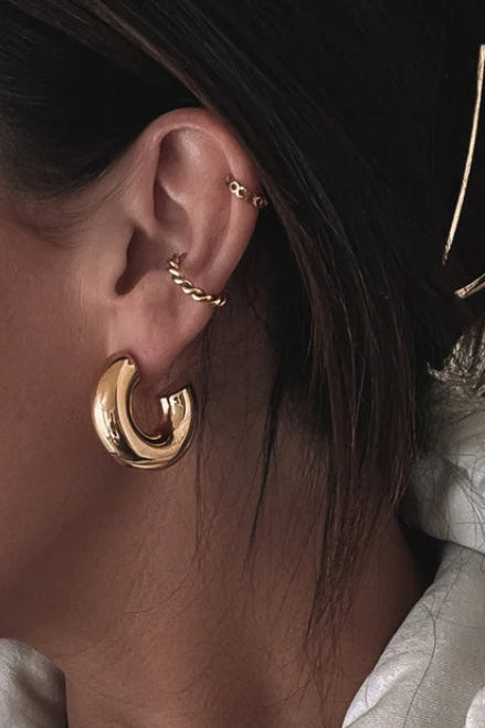 chunky gold hoop earrings