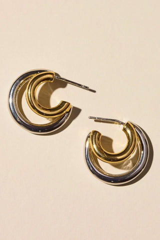 mixed metal double hoop earrings, double hoop illusion earrings, stacked look earrings, single piercing earrings, waterproof earrings, PVD plated jewelry, 14k gold plated earrings, nickel free earrings, hypoallergenic earrings, mixed metal jewelry, modern hoop earrings, everyday earrings, women’s fashion jewelry, boutique earrings, effortless style accessories, Cotton & Cashmere boutique, Blanco Texas boutique, women’s jewelry online