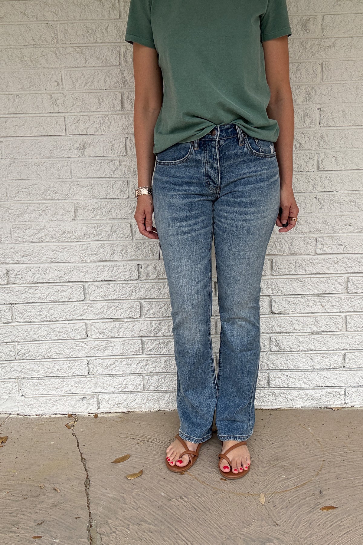 casual women’s denim outfit everyday style boutique ships nationwide