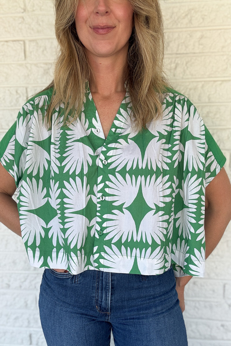 effortless women’s fashion, sustainable women’s fashion, quality women’s clothing, cotton clothing for women, women over 35 fashion, elevated casual style, everyday women’s fashion, classic women’s clothing