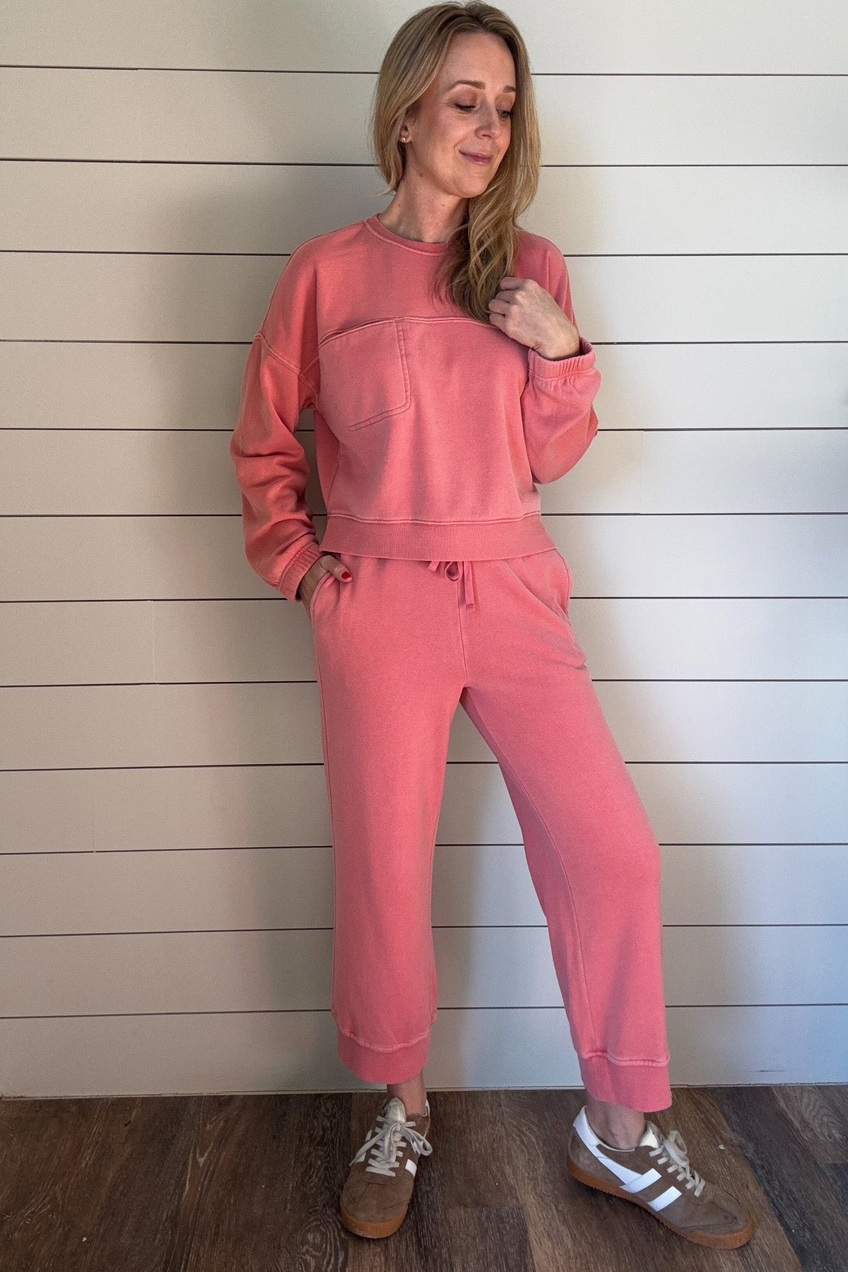 Strawberry Cream Cropped Gym Pants - Cotton & Cashmere