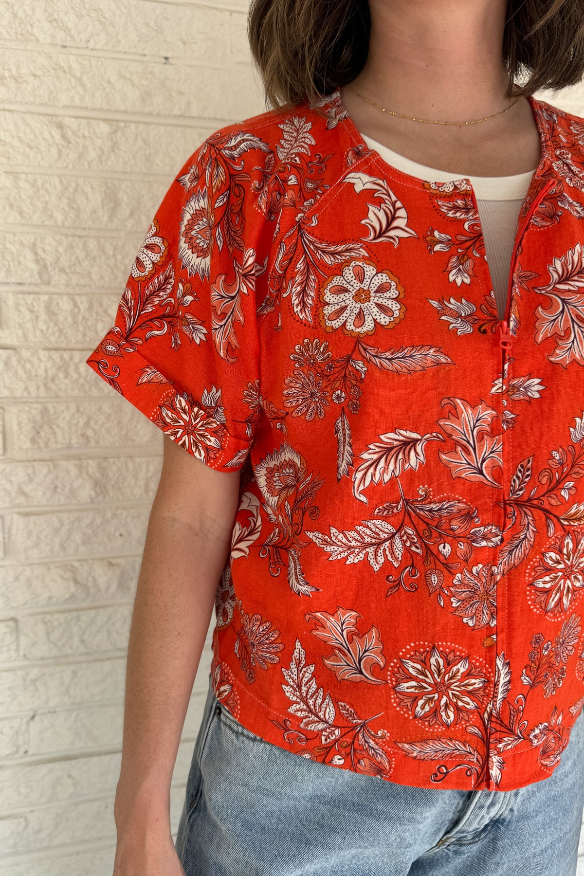 women’s statement blouse, floral boutique top, linen blend women’s clothing, shop Cotton & Cashmere online, women’s clothing Blanco Texas, unique women’s boutique fashion, easy warm weather style